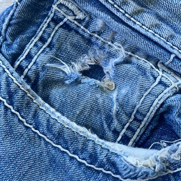 Men’s buckle jeans - Picture 4 of 6